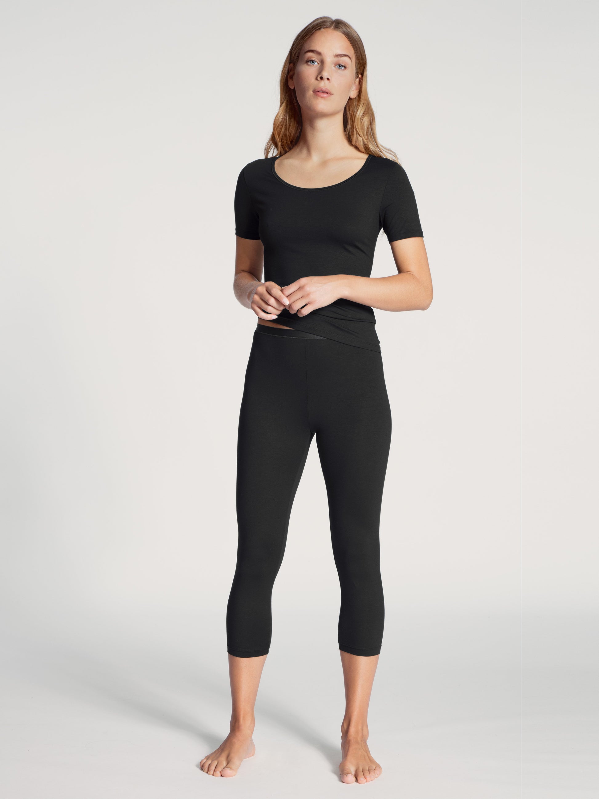 DAMEN Top kurzarm (Schwarz)