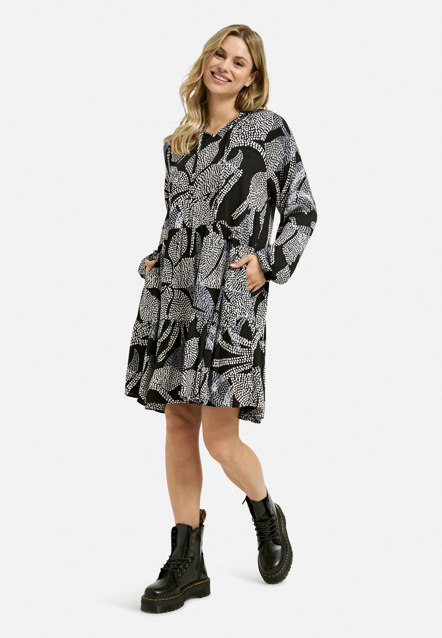 Short Ruffle Neck Volant Dress (Black Print)