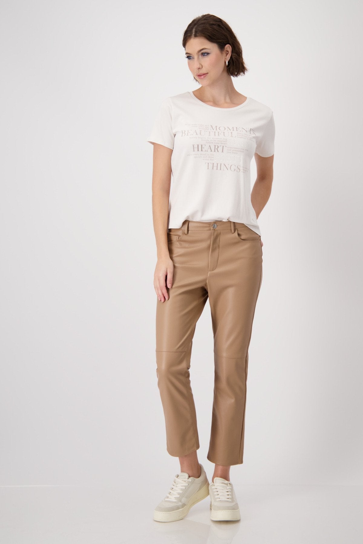 T-Shirt (Creamy Beige)