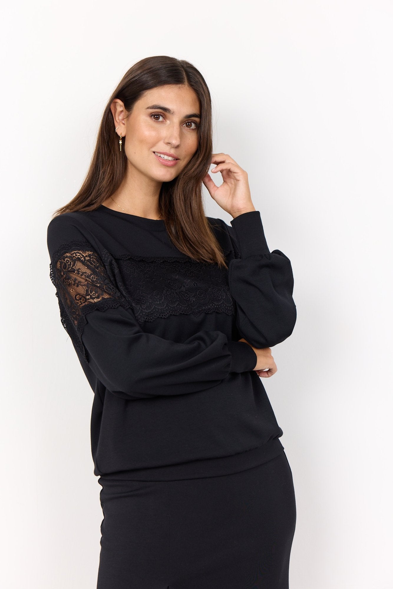 Sc-banu 201 (Black)