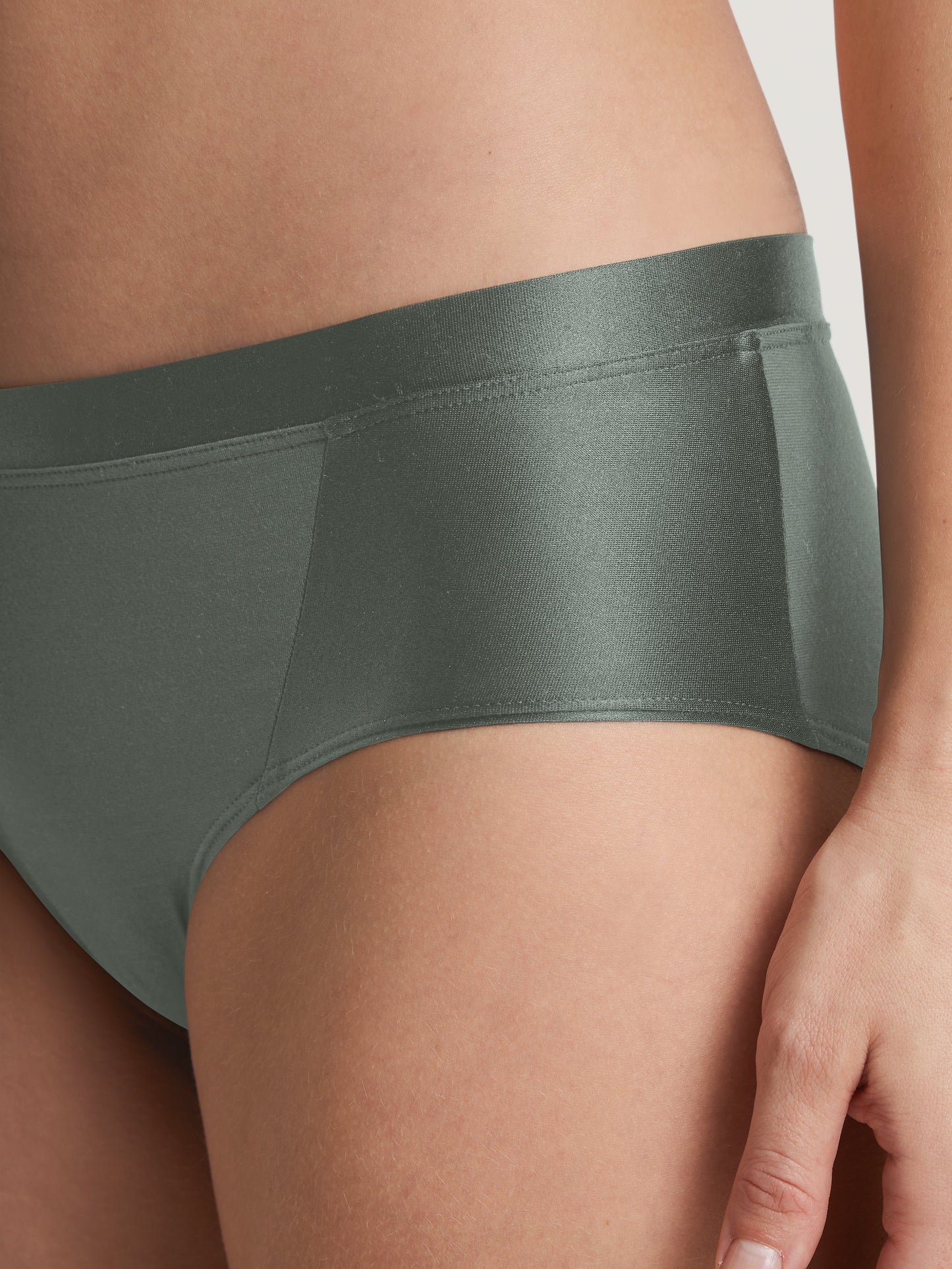 DAMEN Panty (Laurel Green)