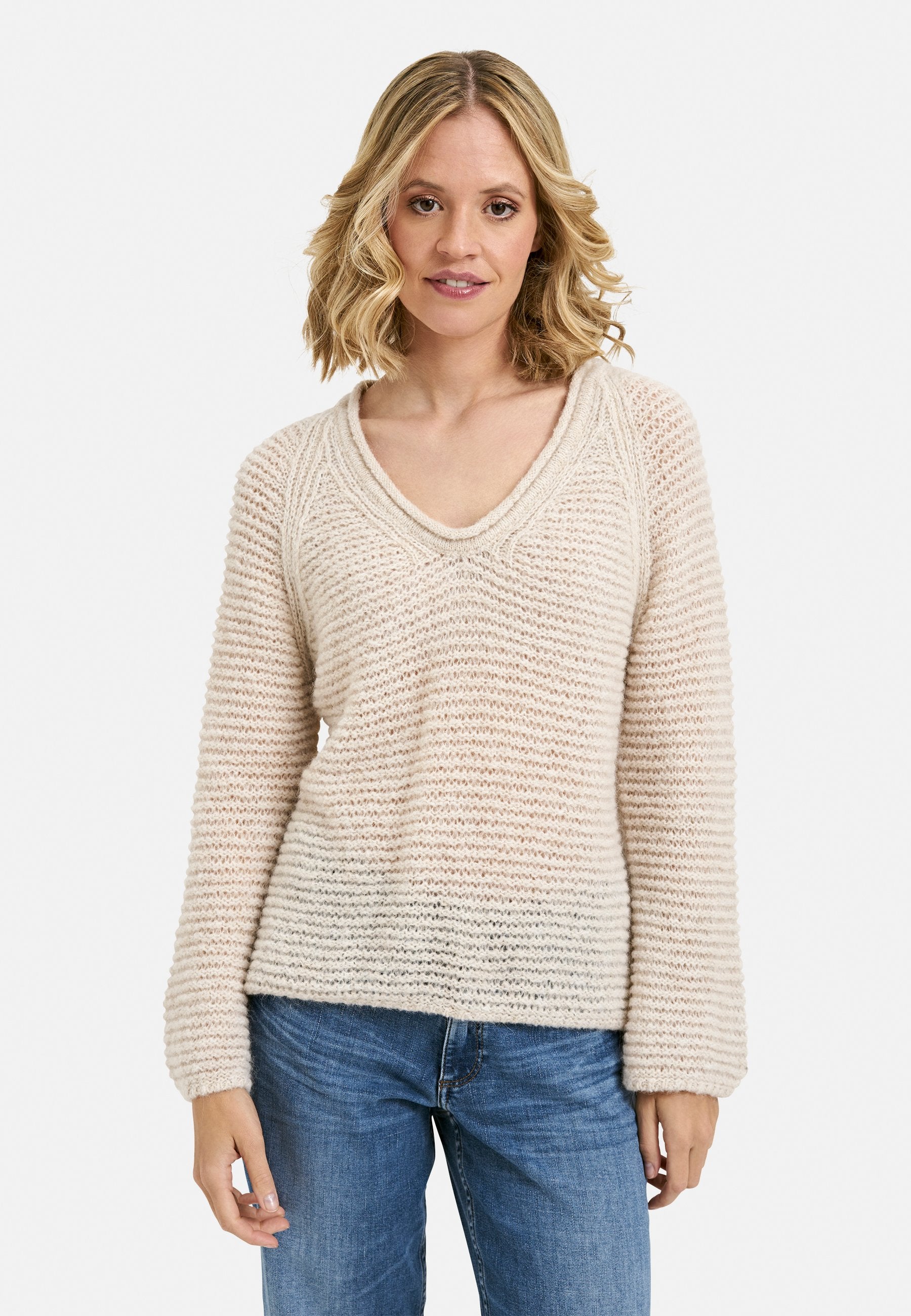 V-neck Net Pullover (Beige)